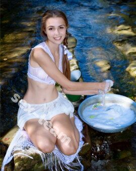 Нина Новенькая